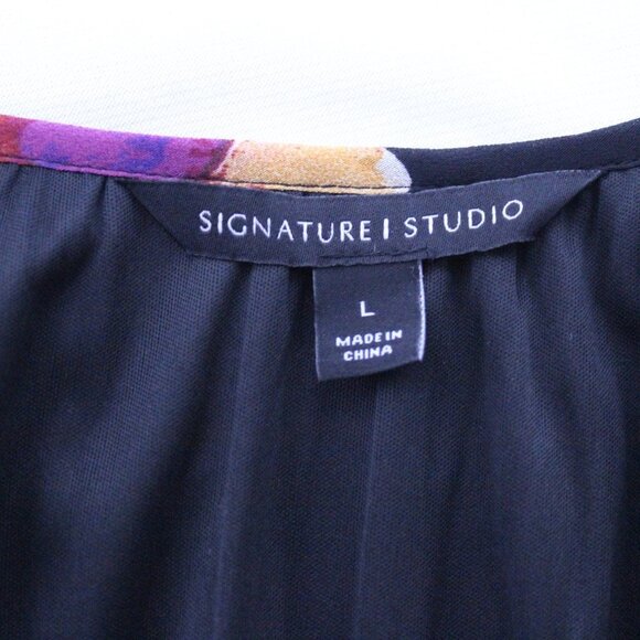 NWT Signature Studio Floral Dress - Picture 9 of 12